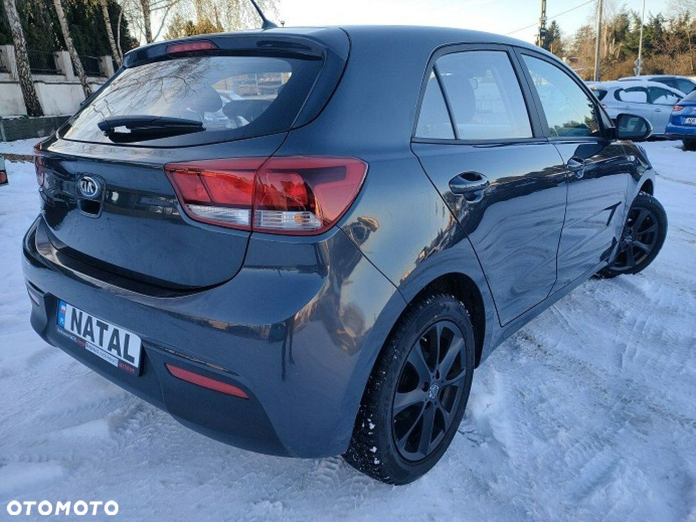 Kia Rio - 2