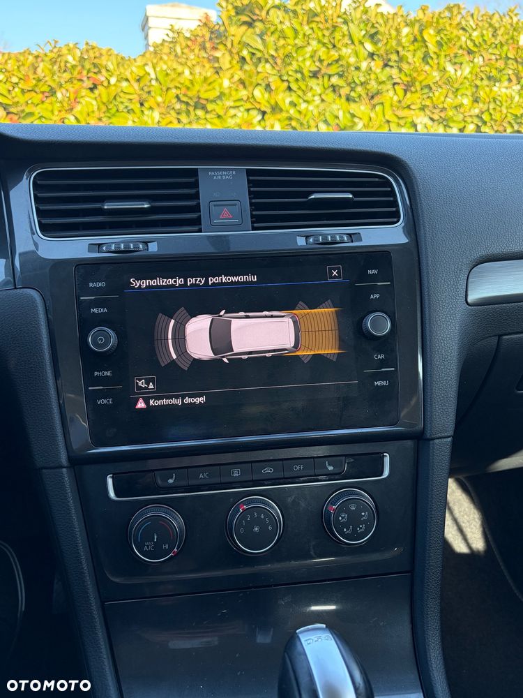 Volkswagen Golf Variant 1.6 TDI (BlueMotion Technology) DSG Comfortline - 15