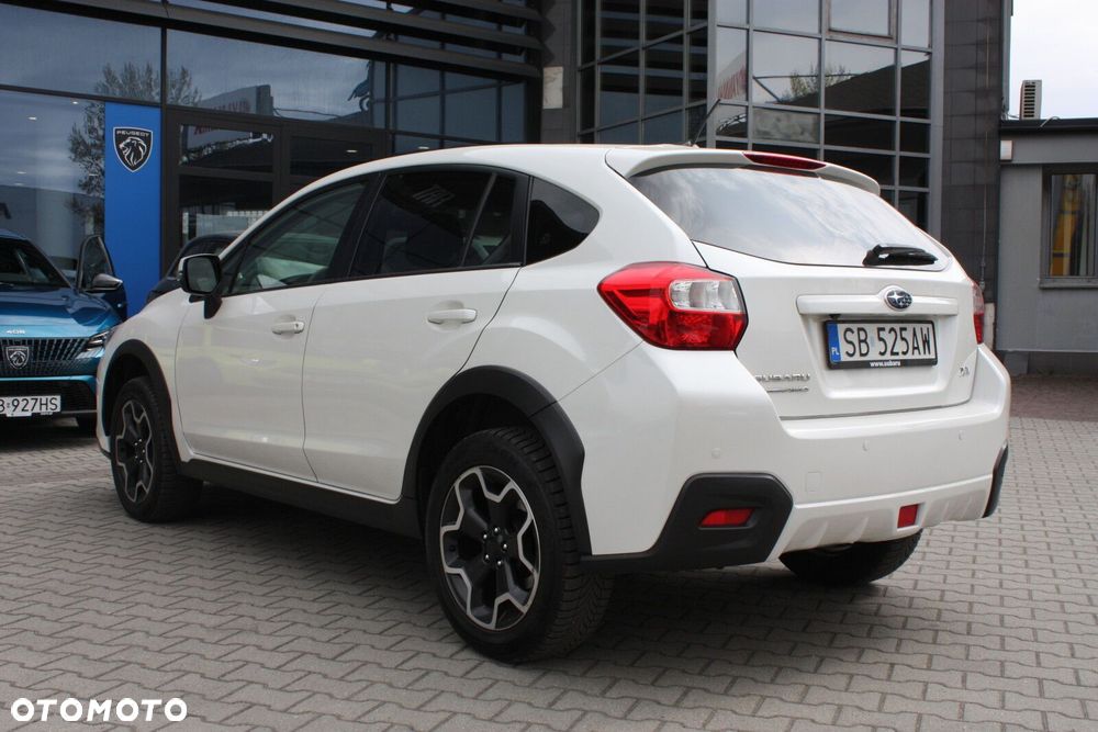 Subaru XV 2.0i Exclusive CVT - 6