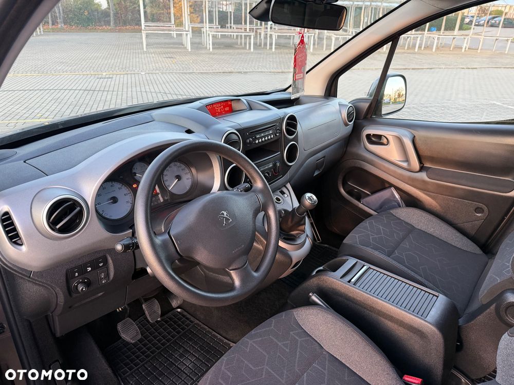 Peugeot Partner - 11