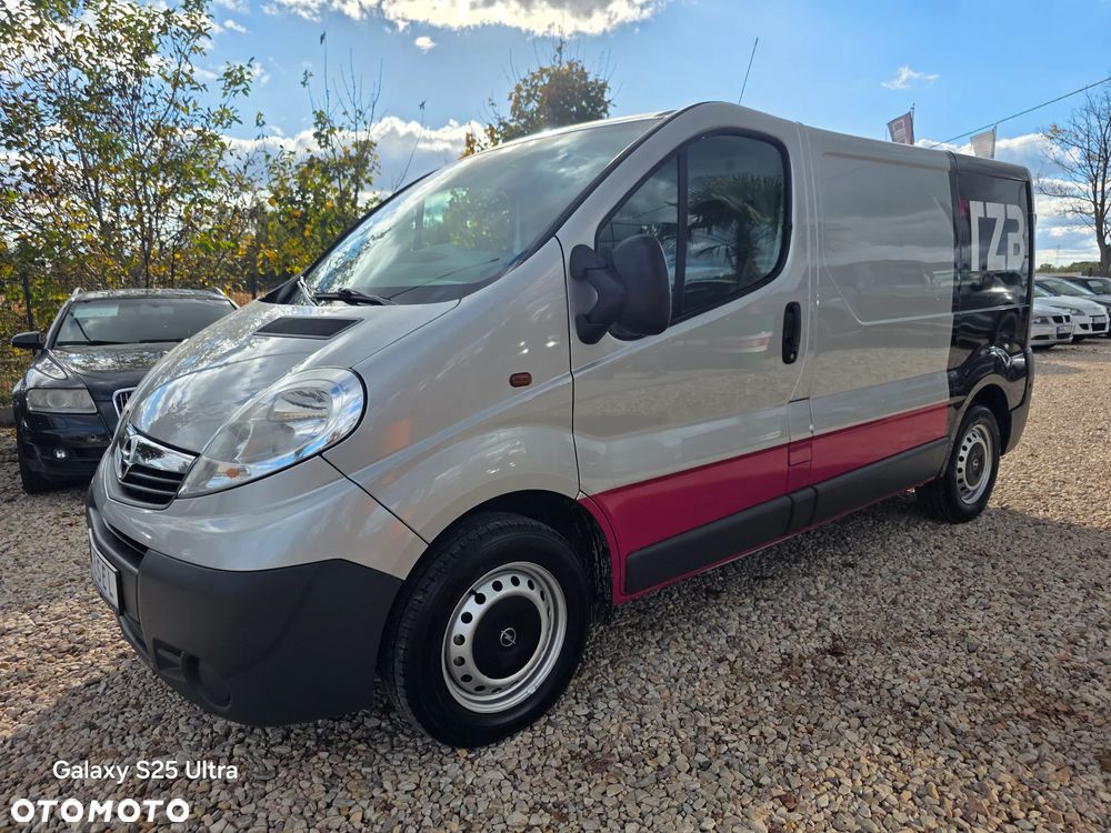 Opel Vivaro - 20