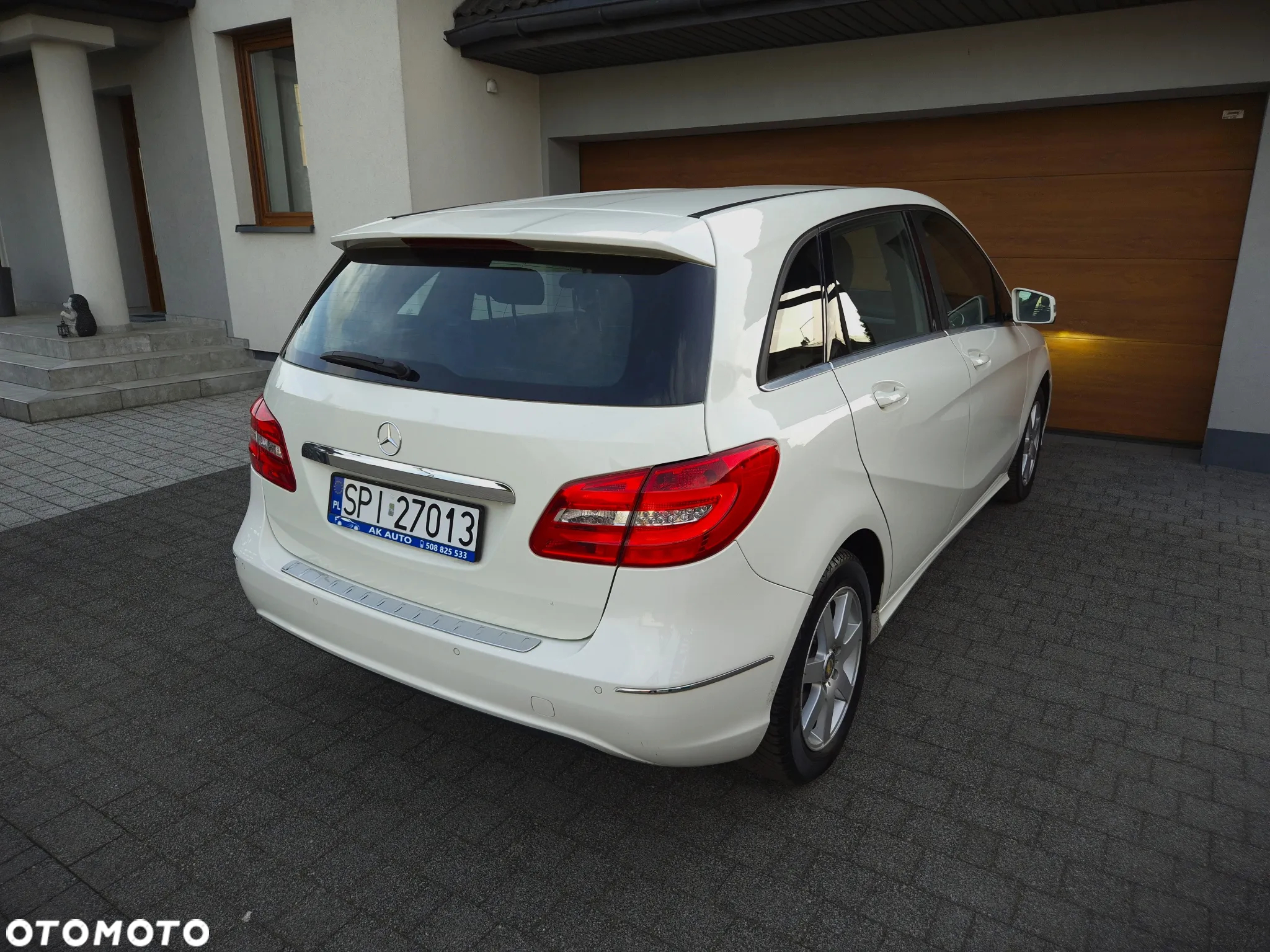 Mercedes-Benz Klasa B 200 BlueEFFICIENCY Edition 1 - 4
