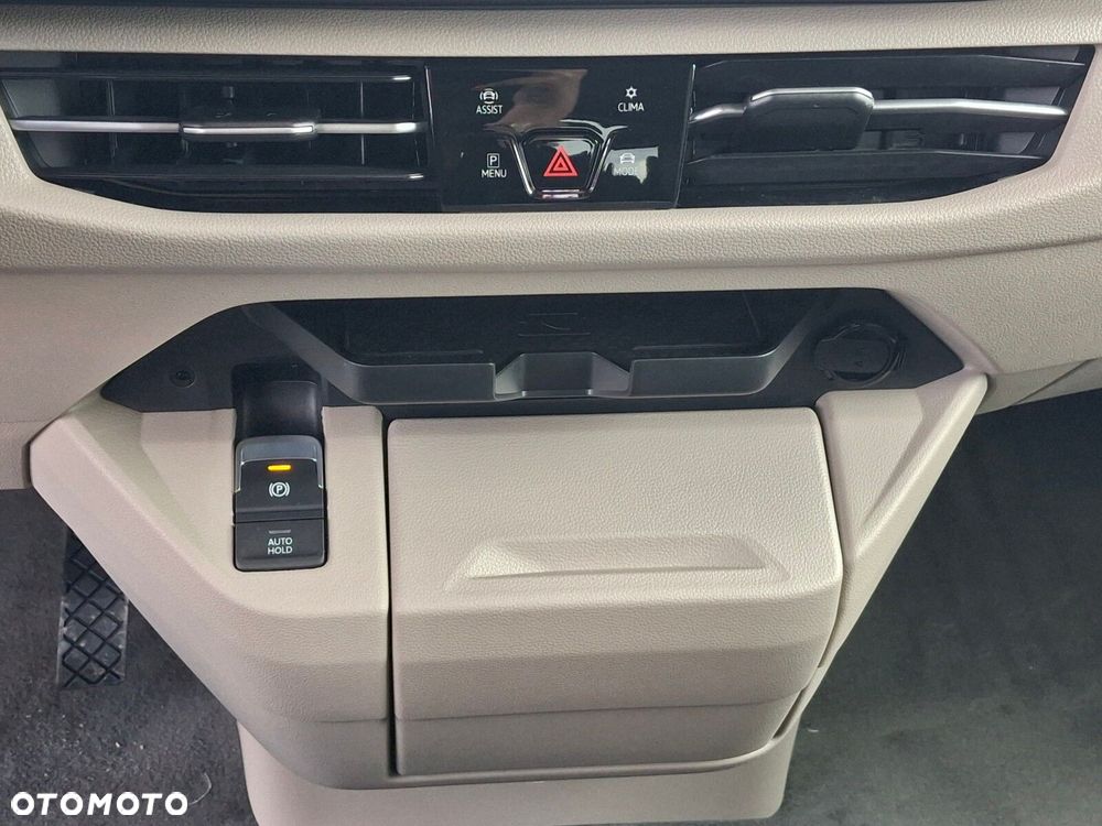 Volkswagen Multivan 2.0 TDI L2 Edition DSG - 25