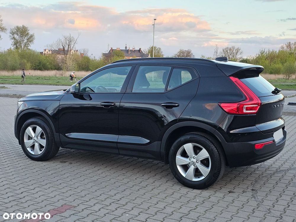 Volvo XC 40 T2 Essential - 6