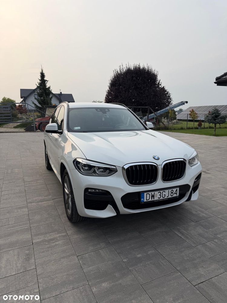 BMW X3 2019 photo 2