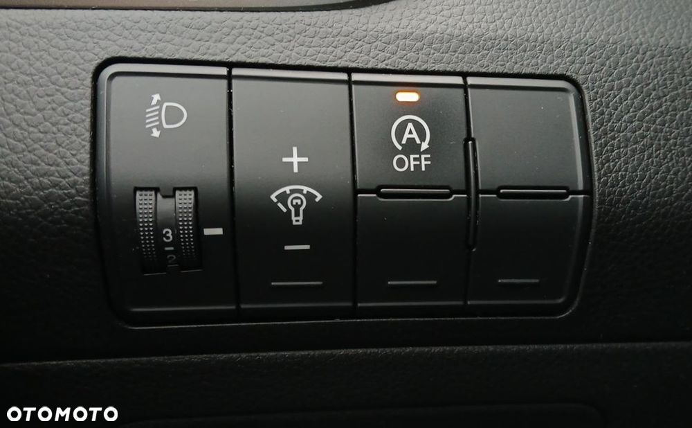 Hyundai i30 1.6 CRDi Classic + - 18