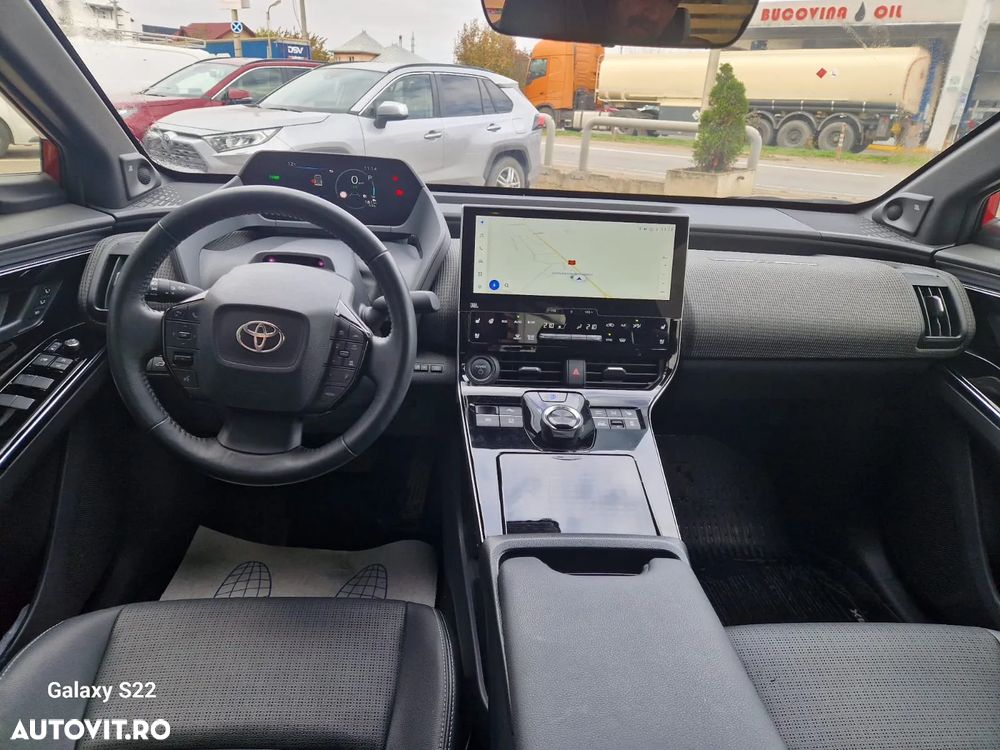 Toyota BZ4X 150 KW FWD (4x2) Luxury - 12