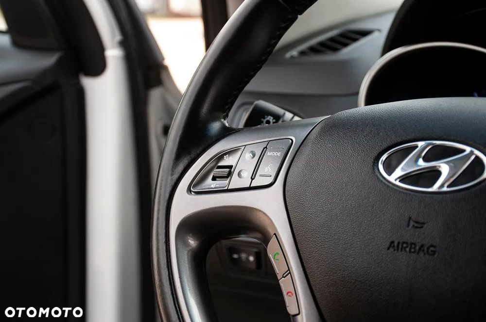 Hyundai ix35 2.0 2WD Automatik Trend - 36