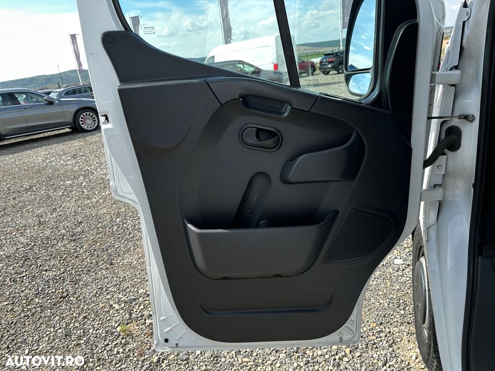 Renault Master - 19