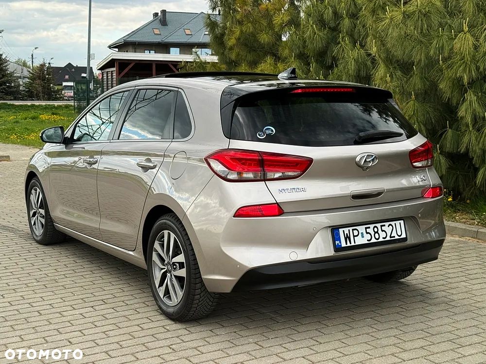 Hyundai i30 1.4 T-GDI DCT Premium - 13