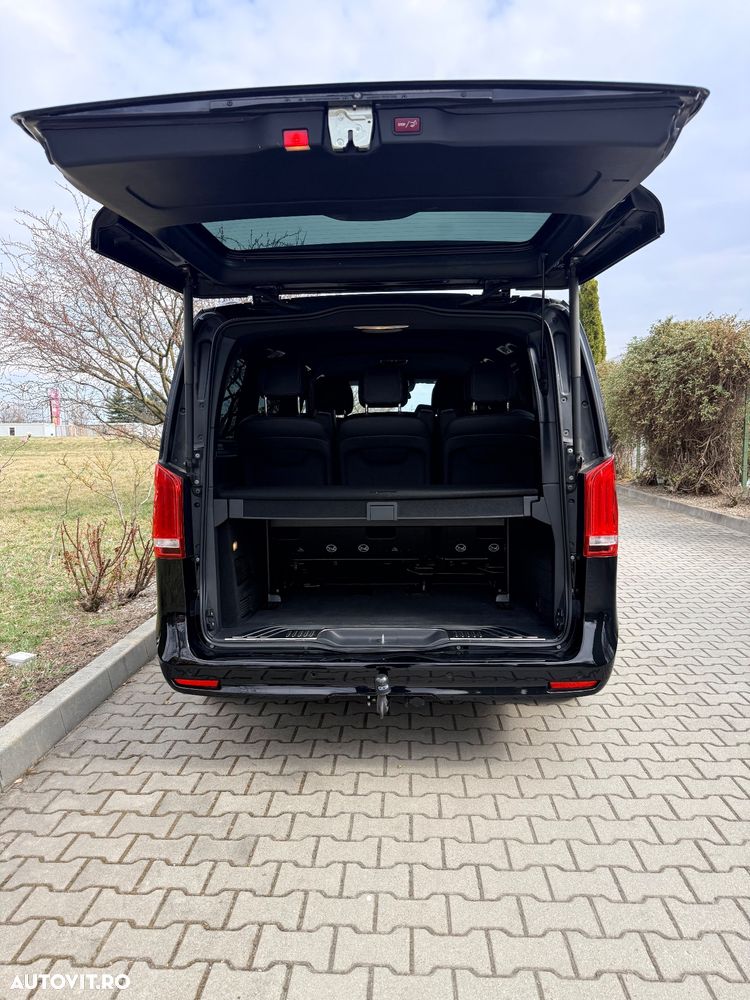 Mercedes-Benz V 300 d Extralang 4Matic 9G-TRONIC Exclusive - 8