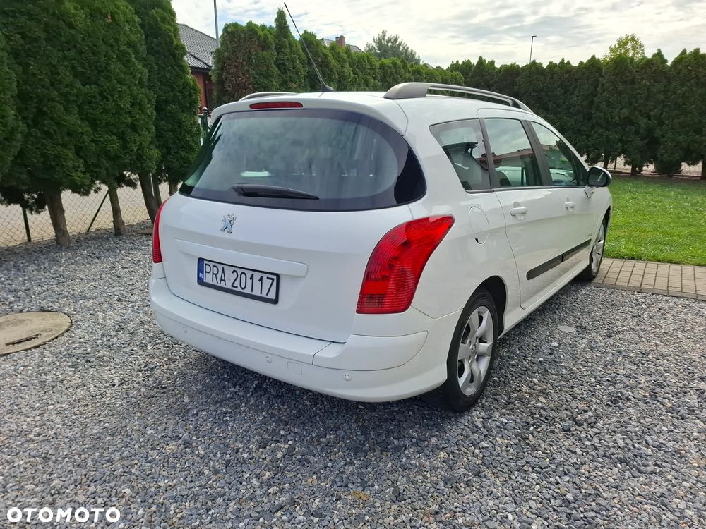 Peugeot 308 e-HDi FAP 115 Stop&Start Business Line Niveau 1 - 12