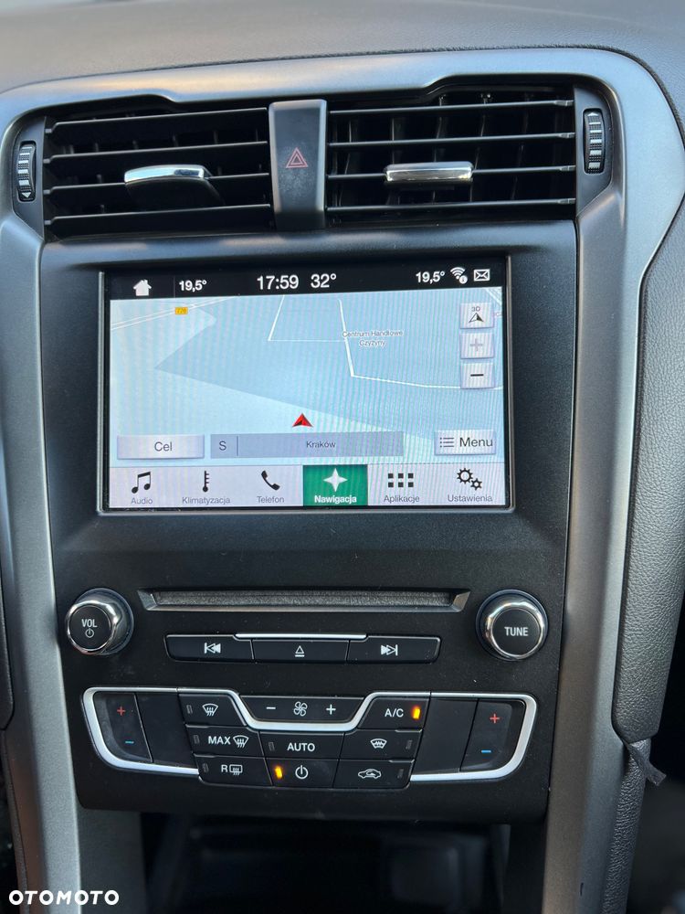 Ford Mondeo 2.0 TDCi STart-Stopp Titanium - 29