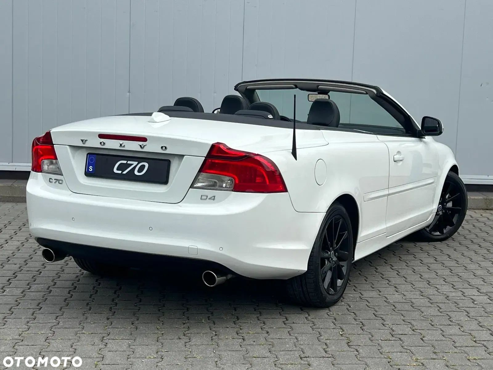 Volvo C70 D4 Momentum - 1