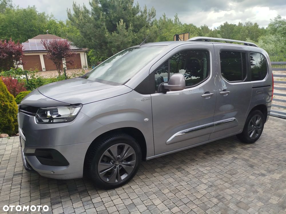 Toyota Proace City Verso 1.5 D-4D Family - 3