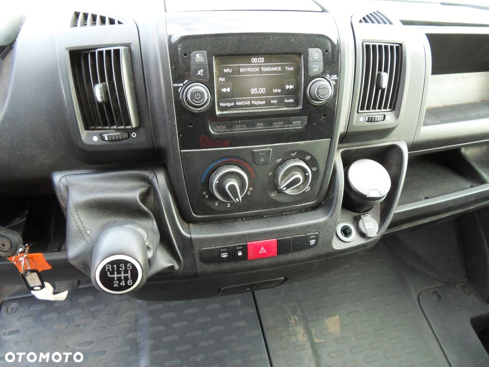 Peugeot BOXER - 22