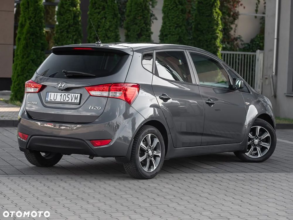 Hyundai ix20 1.6 Premium - 13