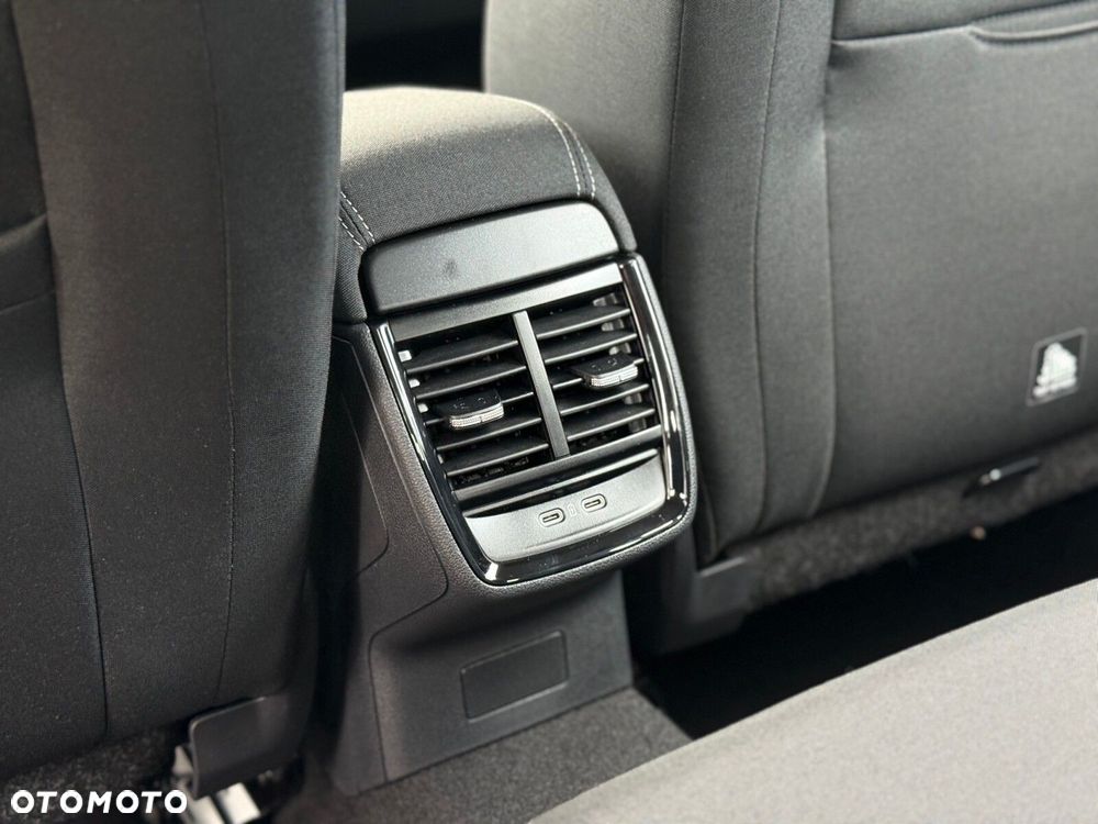 Skoda Kamiq 1.0 TSI Drive DSG - 31