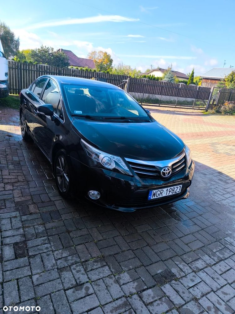 Toyota Avensis 2014 photo 5
