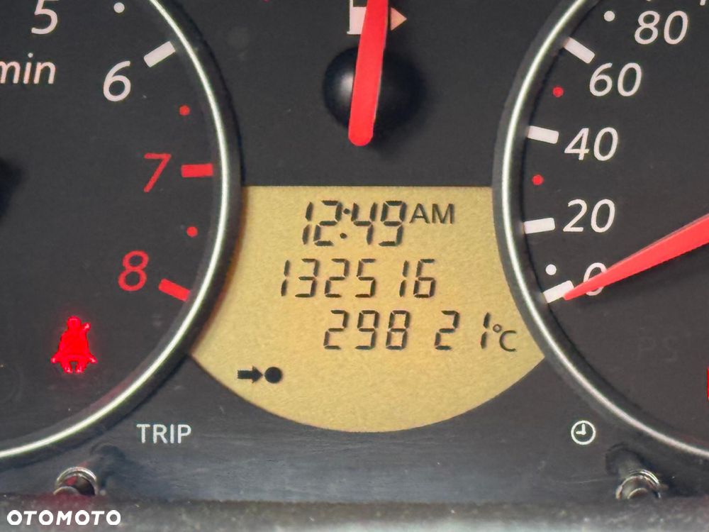 Nissan Micra - 8