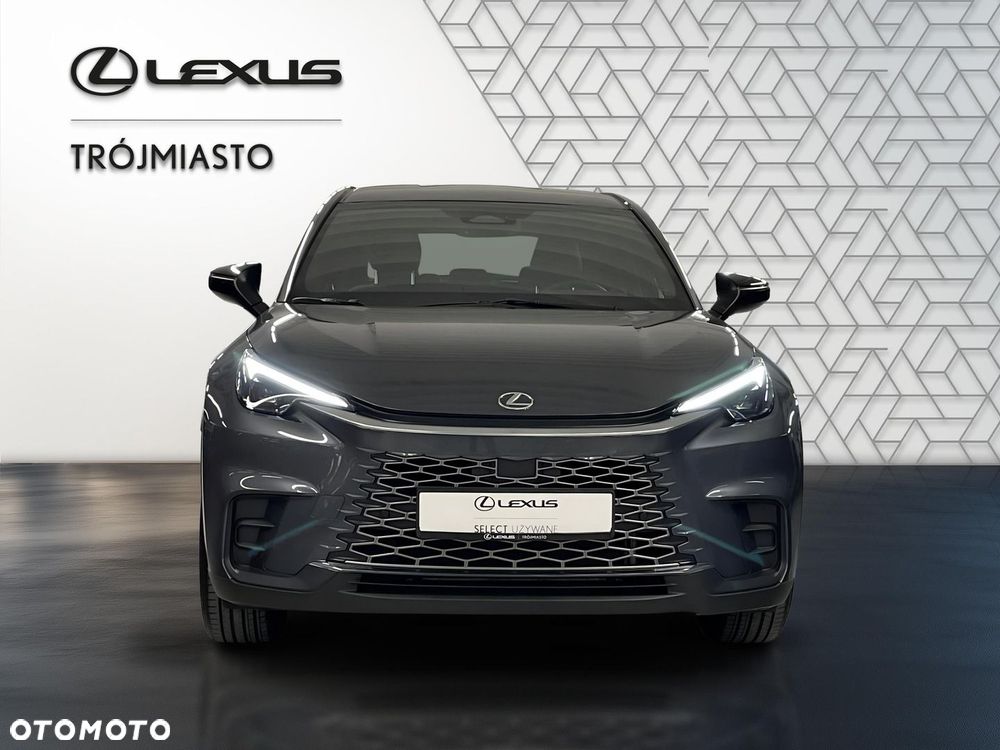 Lexus LBX 1.5 Hybrid - 2