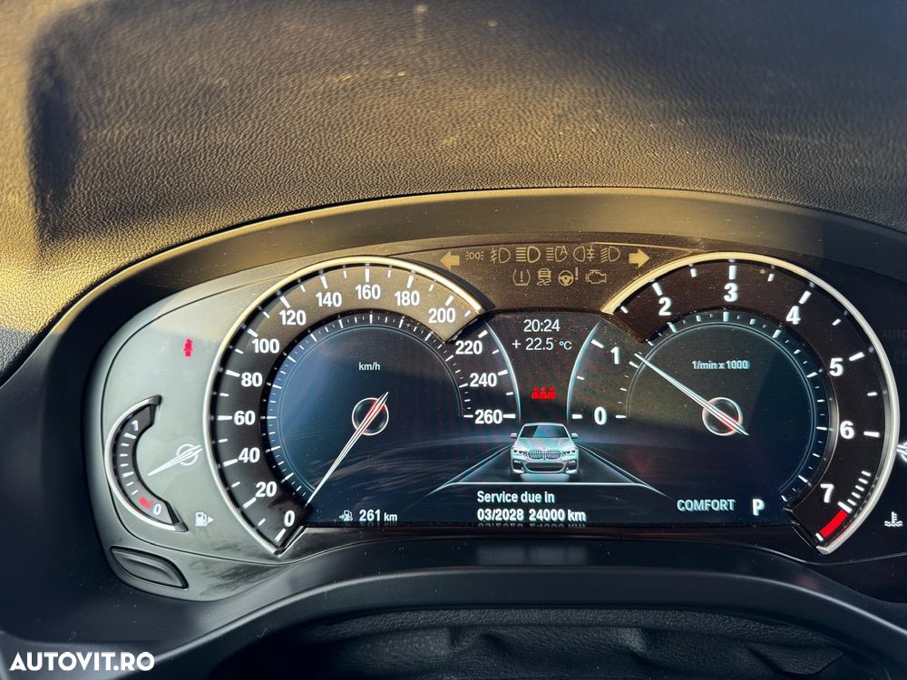 BMW X4 xDrive30i AT xLine - 11