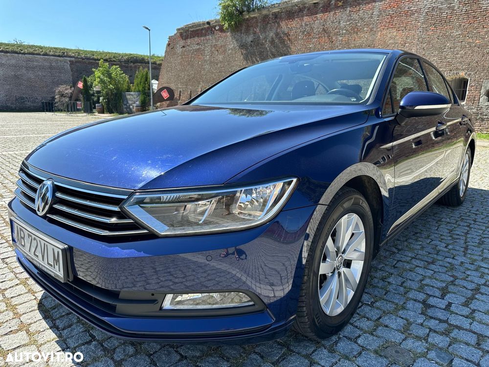 Volkswagen Passat - 9