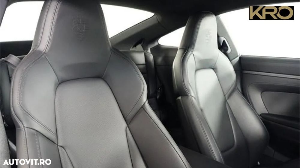 Porsche 911 Carrera PDK - 26