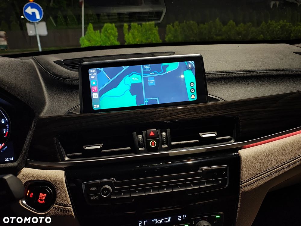 BMW X1 xDrive25i xLine - 19