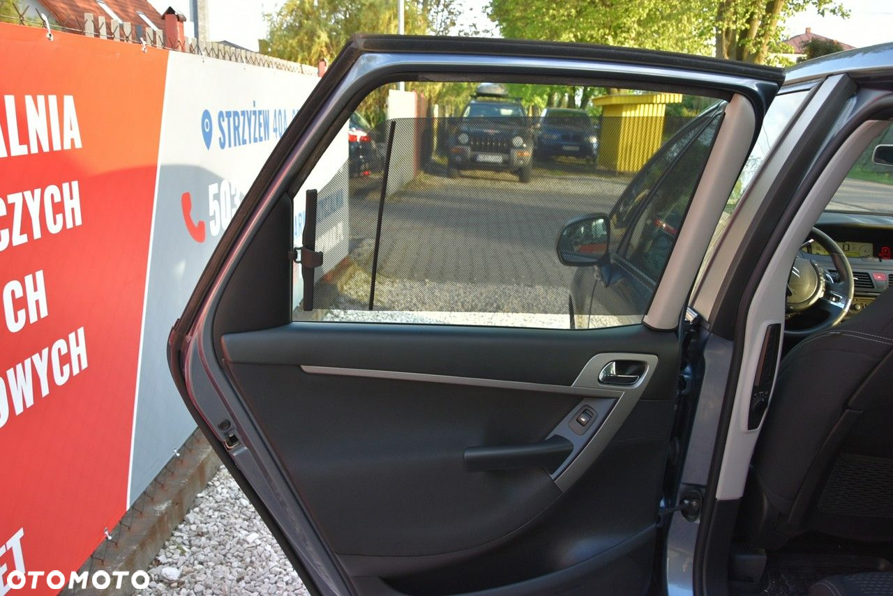 Citroën C4 Picasso - 14