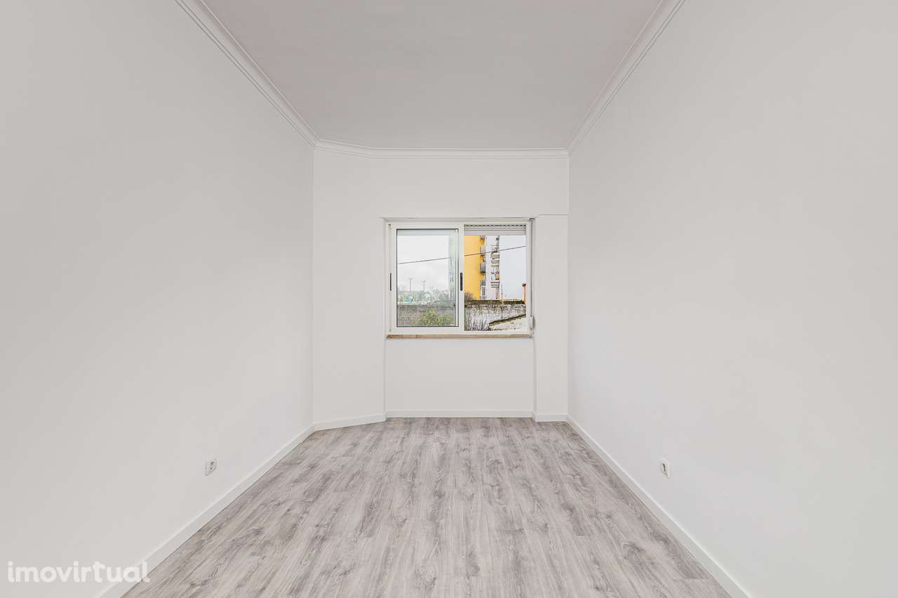 Arrenda-se apartamento T2 no centro do Barreiro. - Grande imagem: 3/24