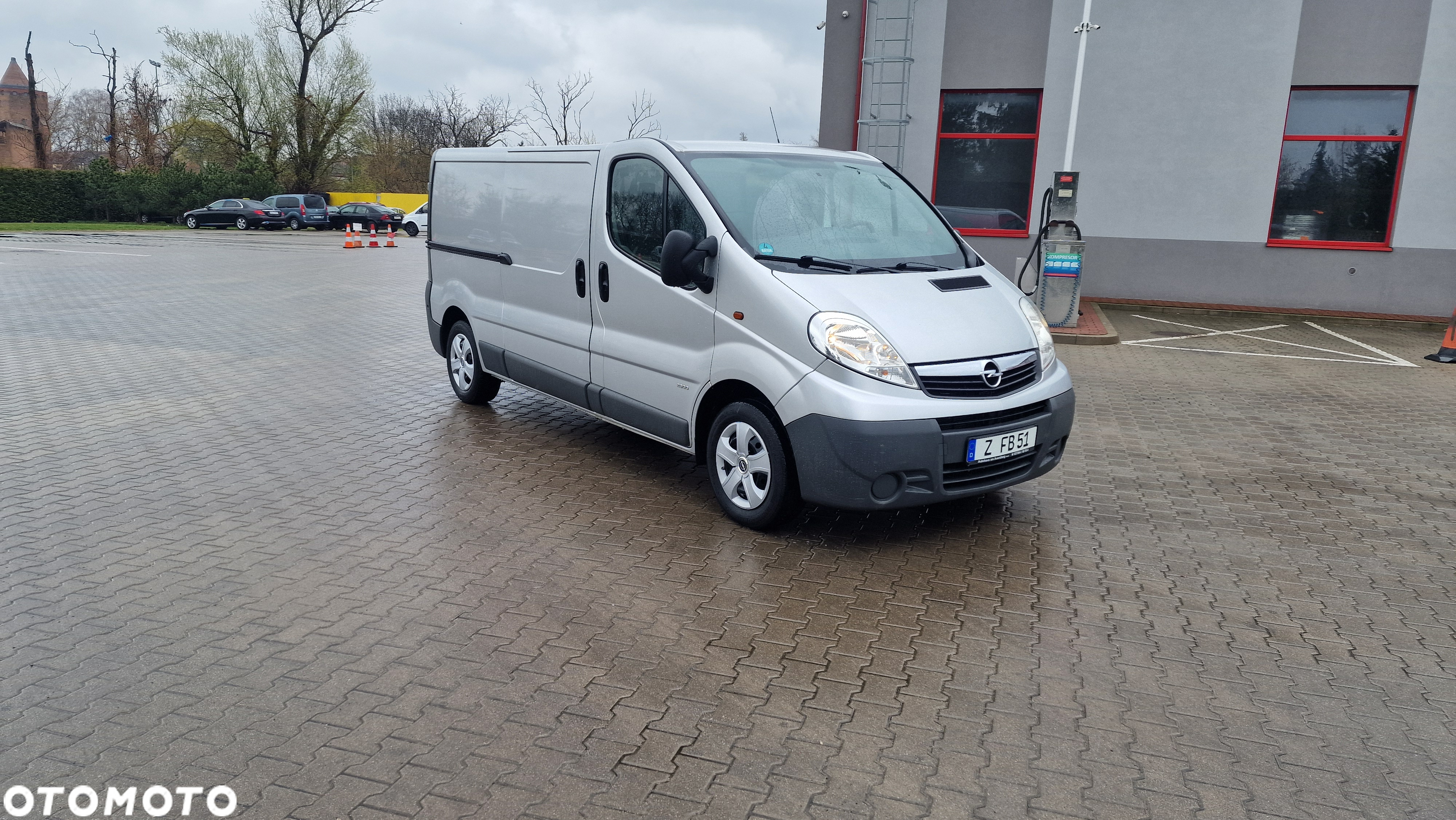 Opel Vivaro - 2