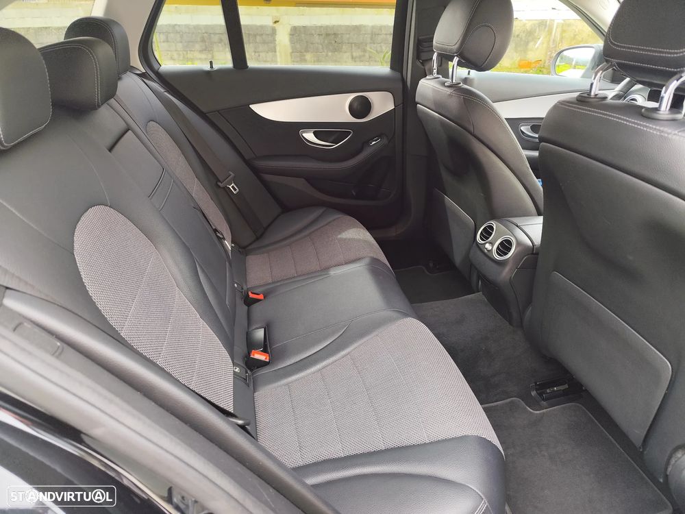 Mercedes-Benz C 300 de Avantgarde - 8