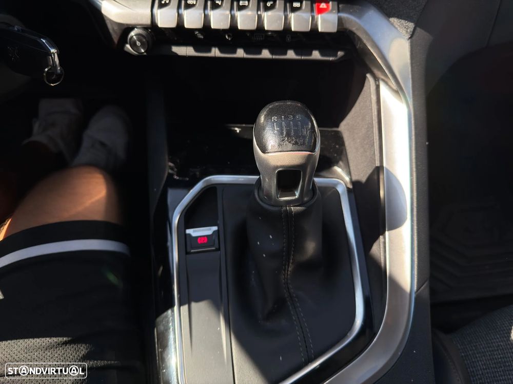 Peugeot 5008 - 18