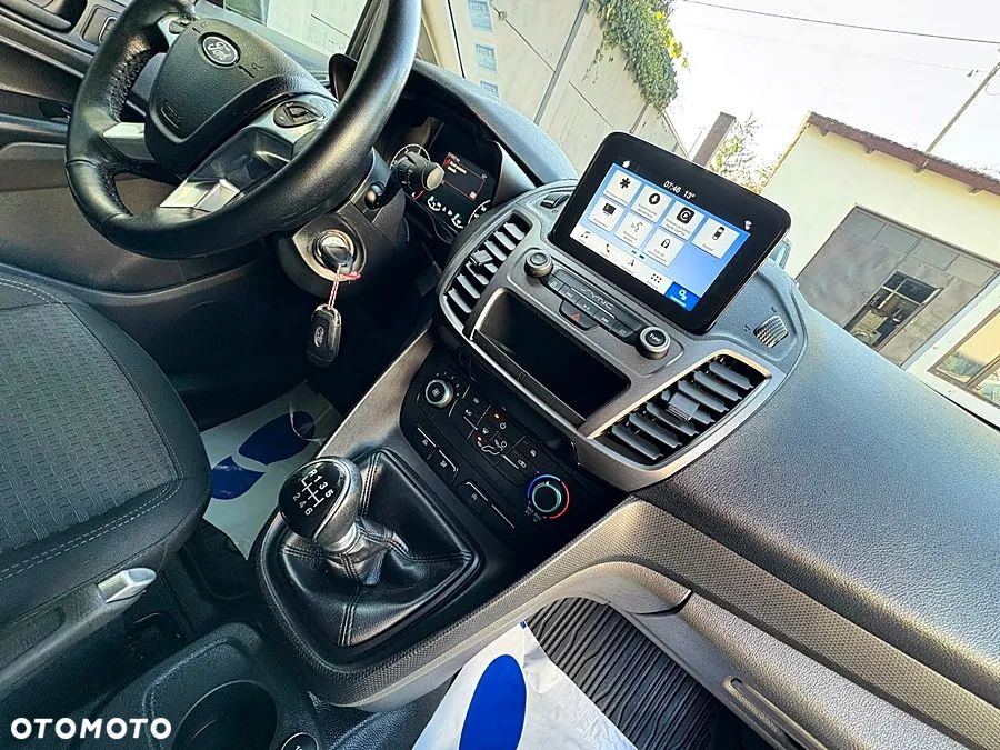Ford Transit Connect 3 osoby LONG MAXI Klima Navi Kamera Czujniki parkowania GrzSzyba Bluetooth Apple Car Play Android Auto Bagażnik dachowy Hak Nowy rozrząd i oleje Gotowy do jazdy Pełny 2019 rok - 35
