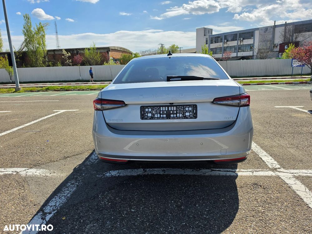 Skoda Superb 2.0 TSI 265 CP 4x4 DSG Laurin & Klement - 8