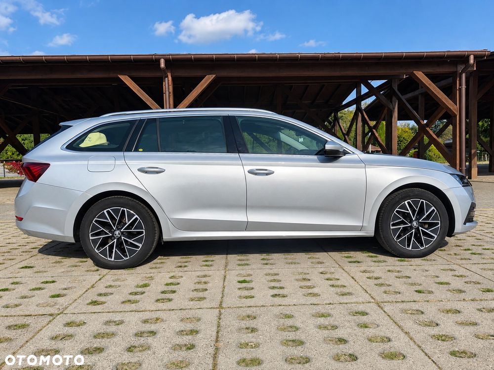 Skoda Octavia 2.0 TDI Style DSG - 4
