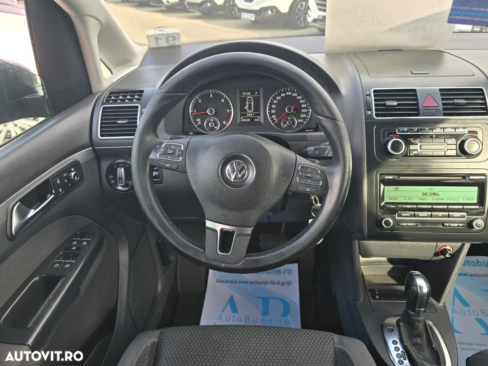 Volkswagen Touran 1.6 TDI DSG Comfortline - 10