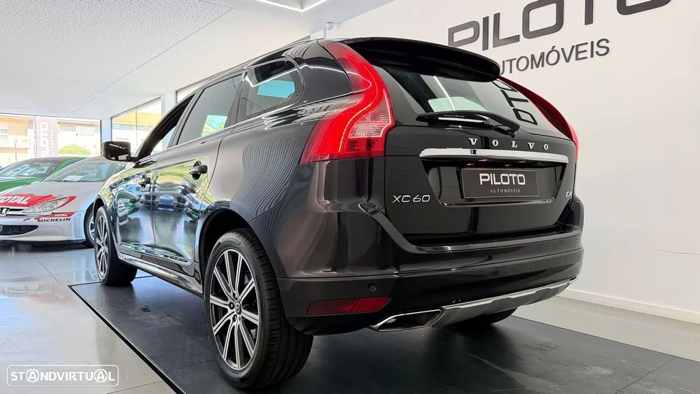 Volvo XC 60 2.0 D4 Momentum - 8