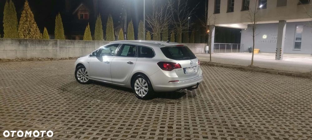 Opel Astra - 4