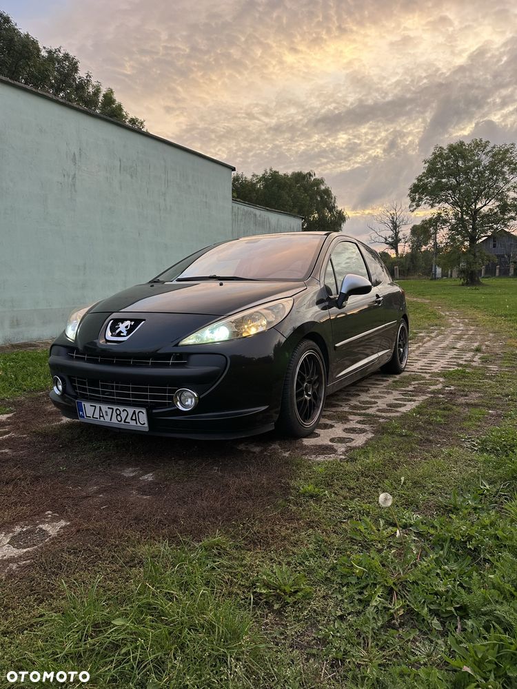 Peugeot 207 - 2