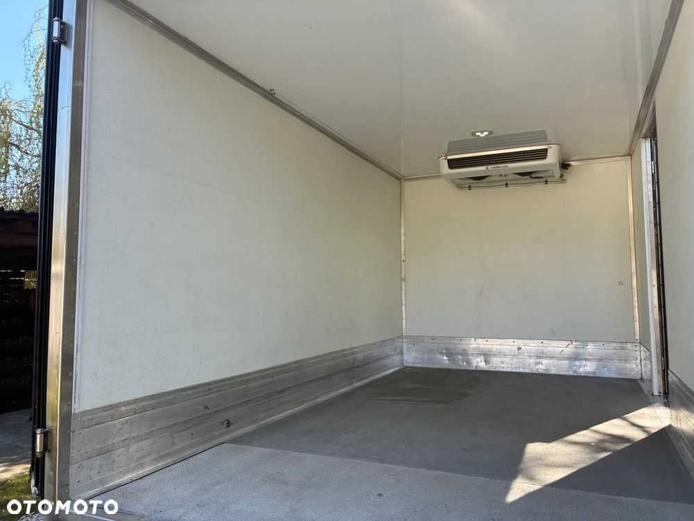 Mercedes-Benz Sprinter Chłodnia Thermo King 7 palet 2.2 CDI 143KM Salon Polska - 8