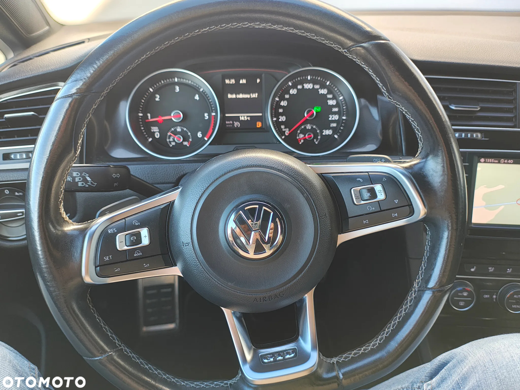 Volkswagen Golf GTD 2.0 TDI SCR DSG - 38