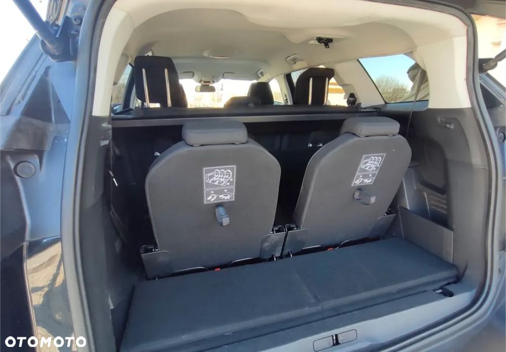 Peugeot 5008 BlueHDi 130 EAT8 Allure - 13