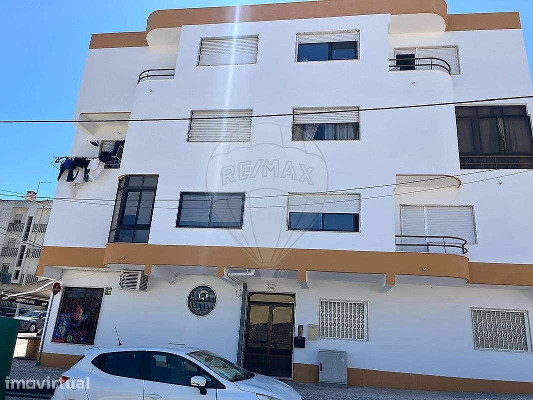 Apartamento T2 para arrendamento - Grande imagem: 2/9