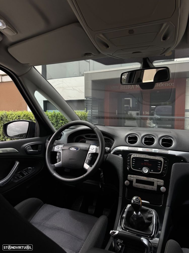 Ford S-Max 2.0 TDCi Titanium 7L - 11
