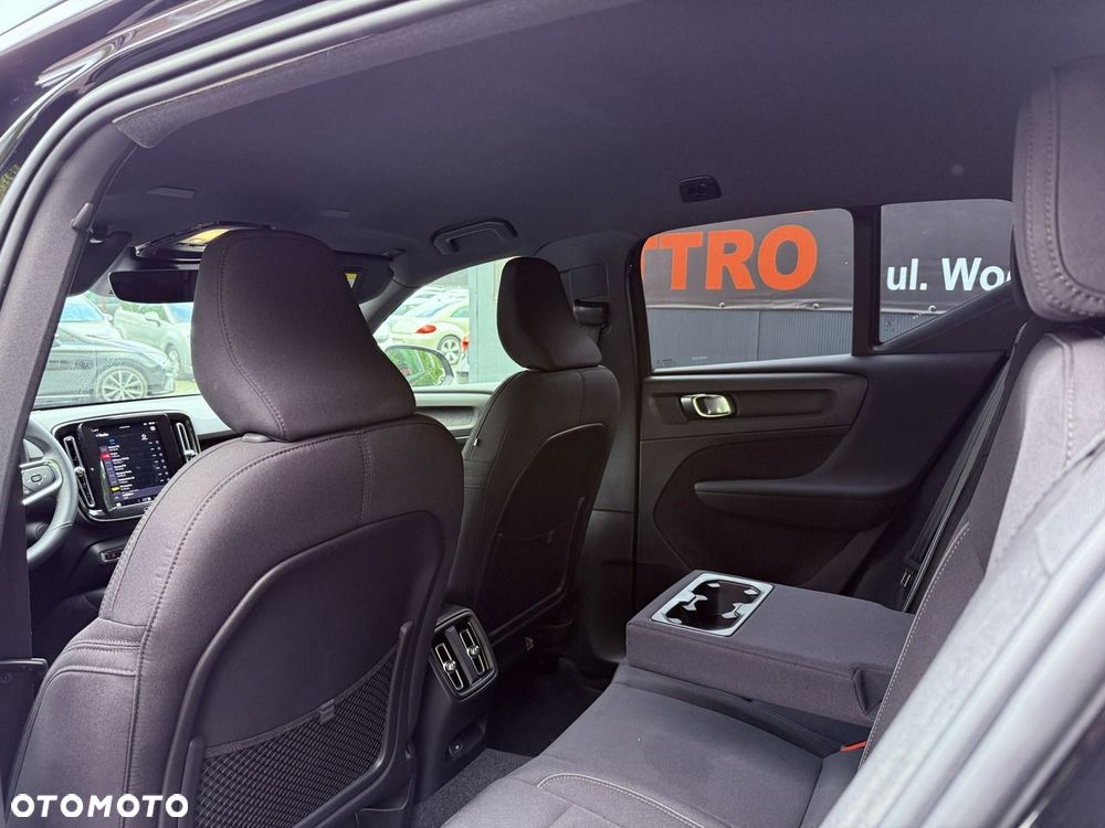 Volvo XC 40 - 20