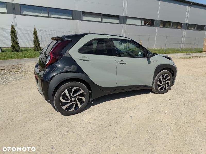 Toyota Aygo X 1.0 VVT-i Color Edition X-shift - 8