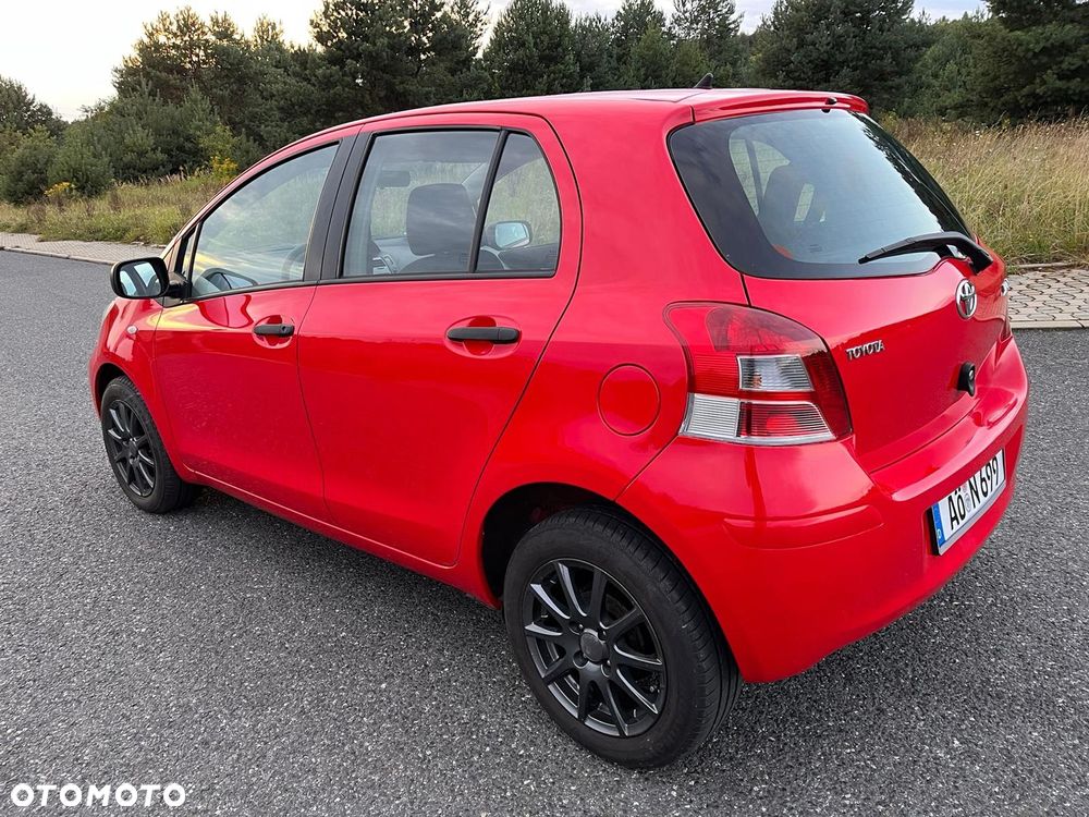 Toyota Yaris 1.0 Terra A/C - 4