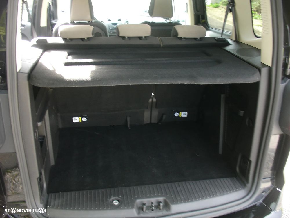 Ford Tourneo Courier 1.0 EcoBoost Titanium - 18